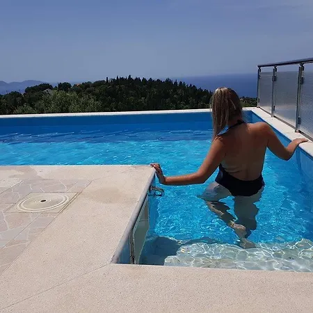 Villa Entheos Prime View